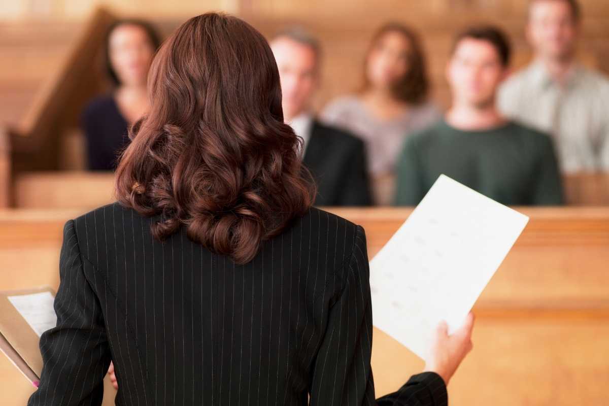 divorce lawyer 